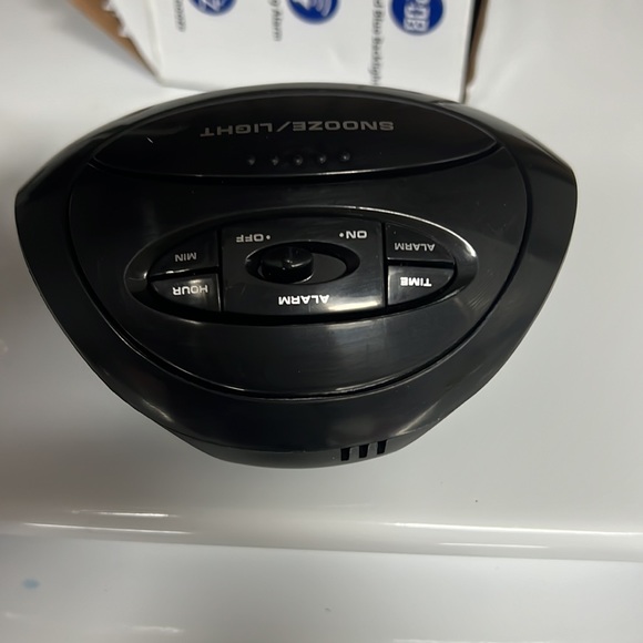 Westcloz Digital LCD Alarm Clock - Picture 4 of 4